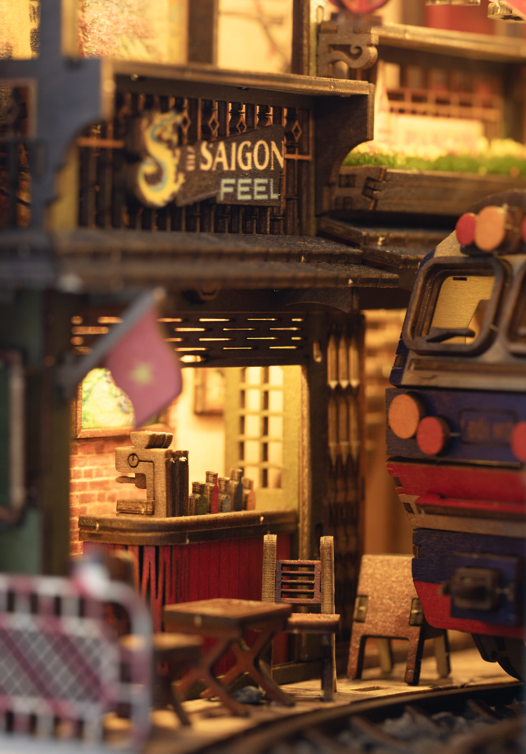 Train Street - Phố Đường Tàu | Tặng Búa + Keo - Hình ảnh 5