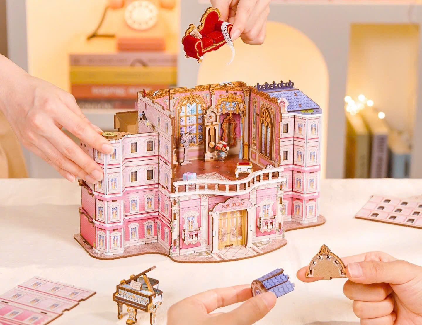 Pink Holiday Grand Hotel - Ảnh 3